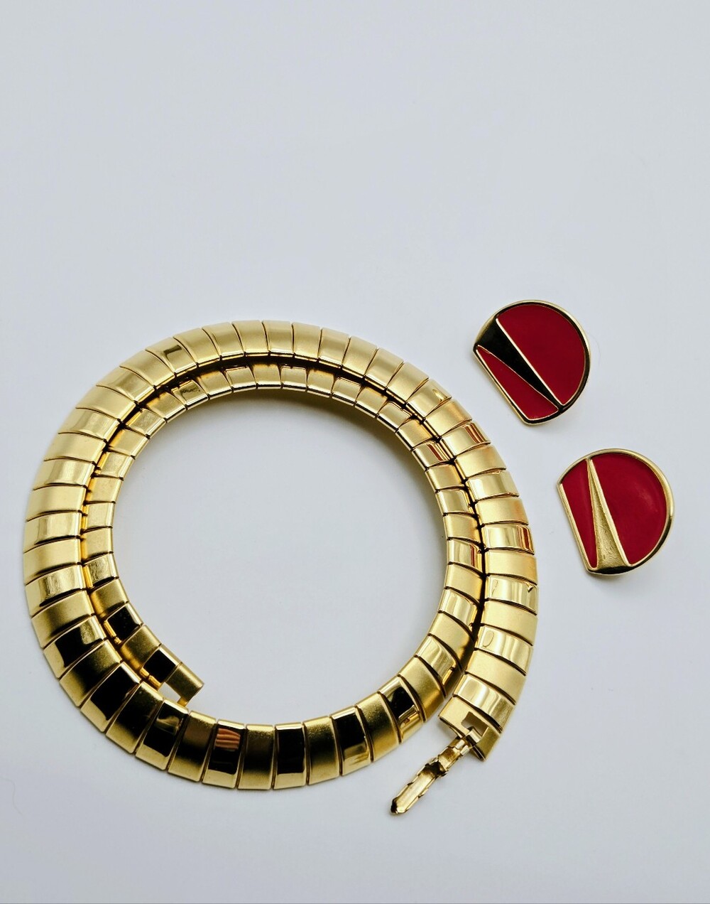 Monet Red Enamel Gold-Tone Geometric Earring/ Unbranded Collar Necklace  Set - Picture 3 of 13